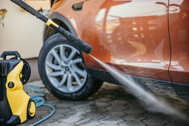 Best Residential Pressure Washing Services  in Farley, IA
